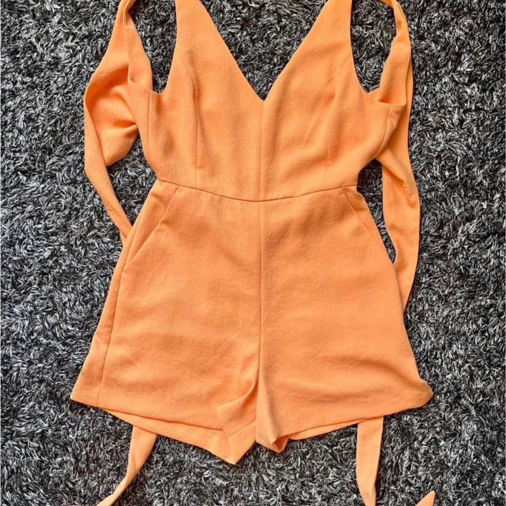 Aritzia Wilfred Romper
